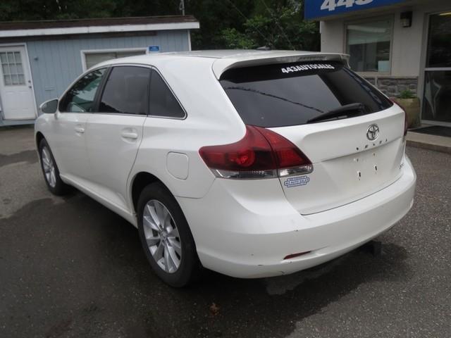 Toyota Venza 4dr Wgn I4 AWD XLE (Natl) 2013
