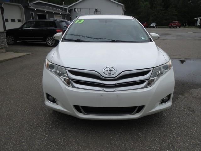 Toyota Venza 4dr Wgn I4 AWD XLE (Natl) 2013