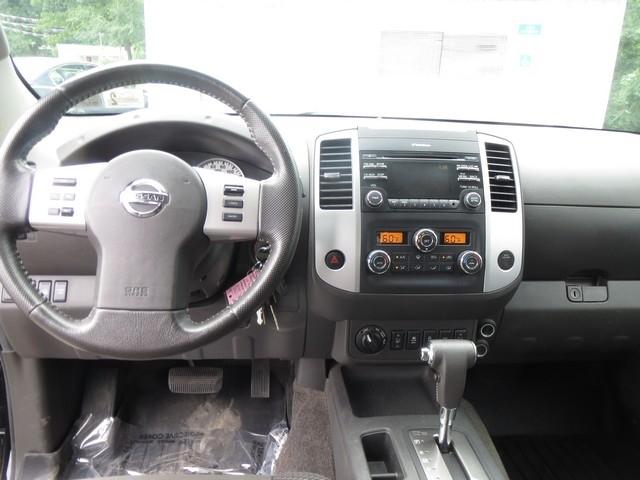Nissan Frontier 4WD Crew Cab SWB Auto PRO-4X 2014