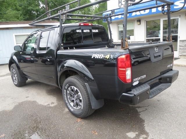 Nissan Frontier 4WD Crew Cab SWB Auto PRO-4X 2014