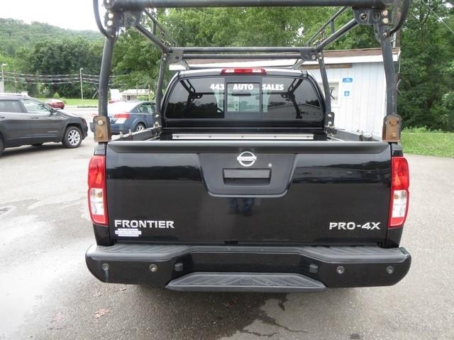Nissan Frontier 4WD Crew Cab SWB Auto PRO-4X 2014