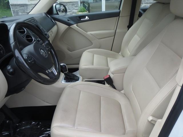 Volkswagen Tiguan 4MOTION 4dr Auto R-Line 2016