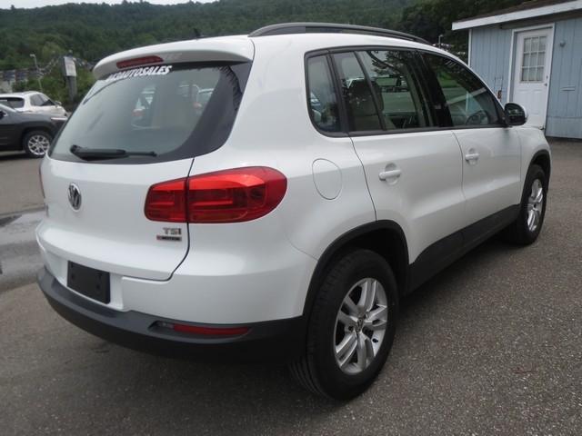 Volkswagen Tiguan 4MOTION 4dr Auto R-Line 2016