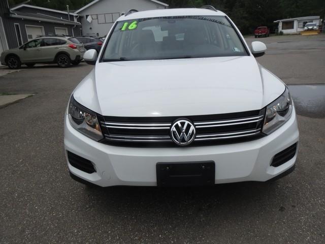 Volkswagen Tiguan 4MOTION 4dr Auto R-Line 2016