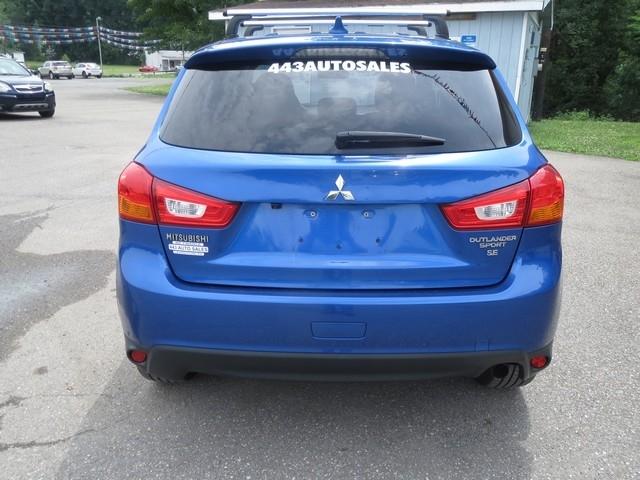 Mitsubishi Outlander Sport SE 2.4 CVT 2017