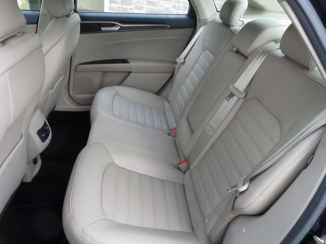 Ford Fusion SE FWD 2017