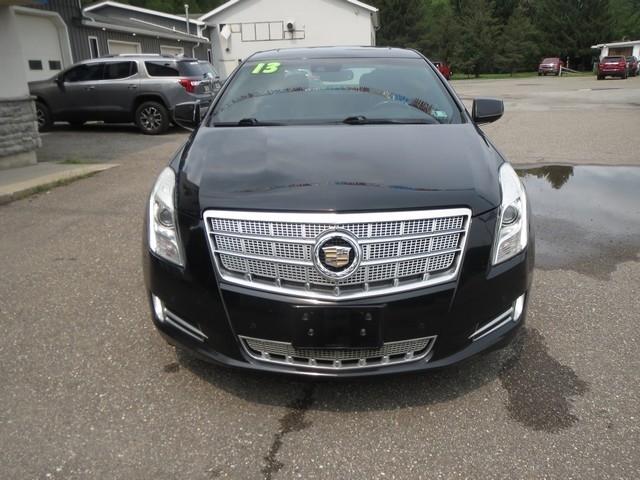 Cadillac XTS 4dr Sdn Platinum AWD 2013