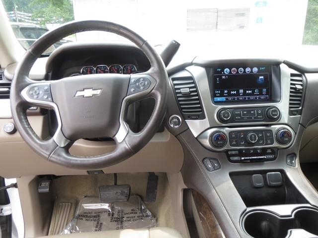 Chevrolet Suburban 4WD 4dr 1500 LT 2018