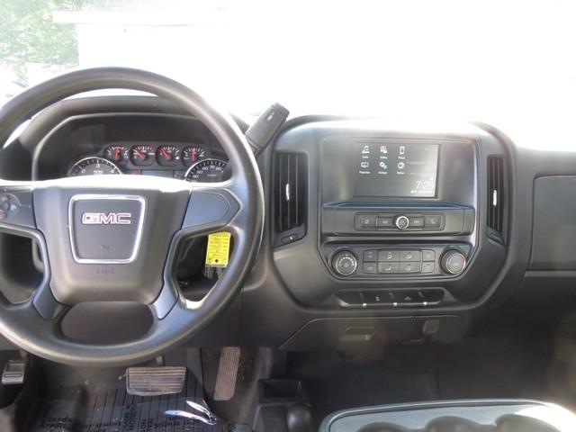 GMC Sierra photo 3