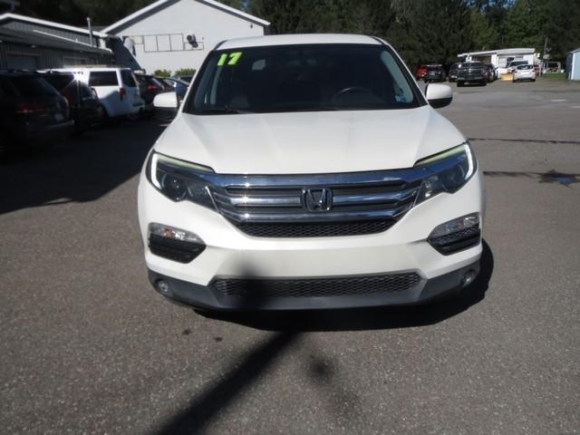 Honda Pilot photo 12