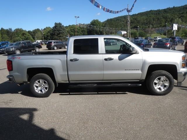 Chevrolet Silverado photo 9