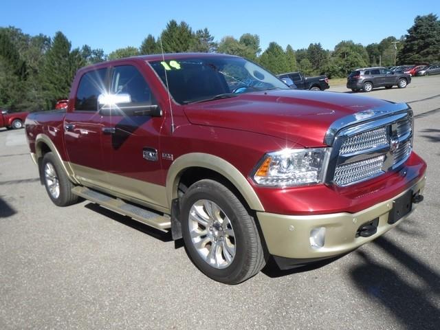 RAM 1500 4WD Crew Cab 140.5" Longhorn 2014
