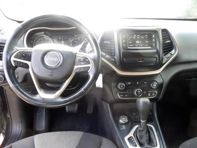 Jeep Cherokee 4WD 4dr Sport 2015