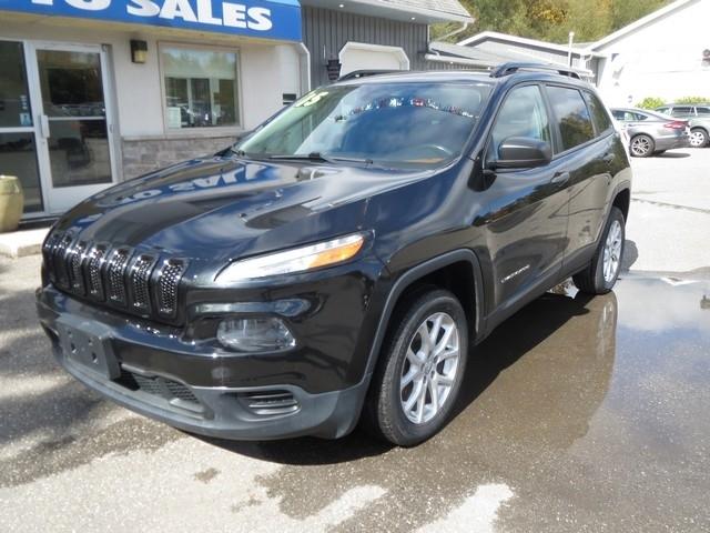 Jeep Cherokee 4WD 4dr Sport 2015