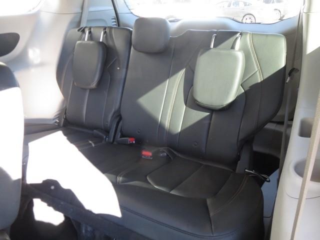 Chrysler Pacifica Touring L FWD 2018