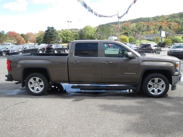 GMC Sierra 1500 4WD Crew Cab 153.0" SLE 2015