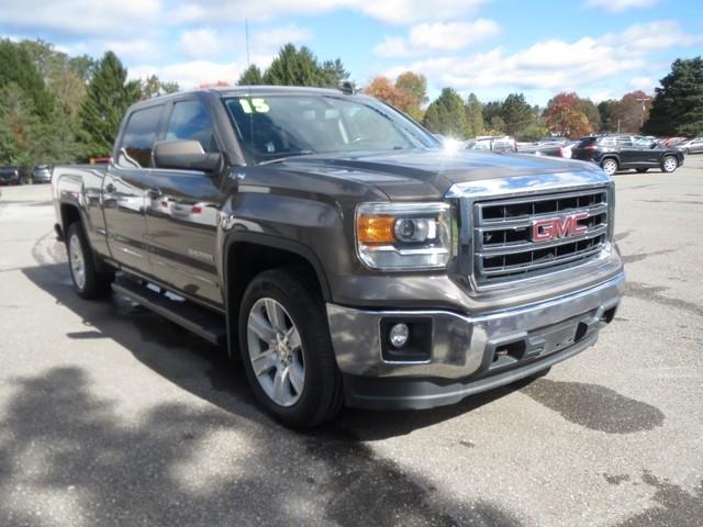 GMC Sierra 1500 4WD Crew Cab 153.0" SLE 2015