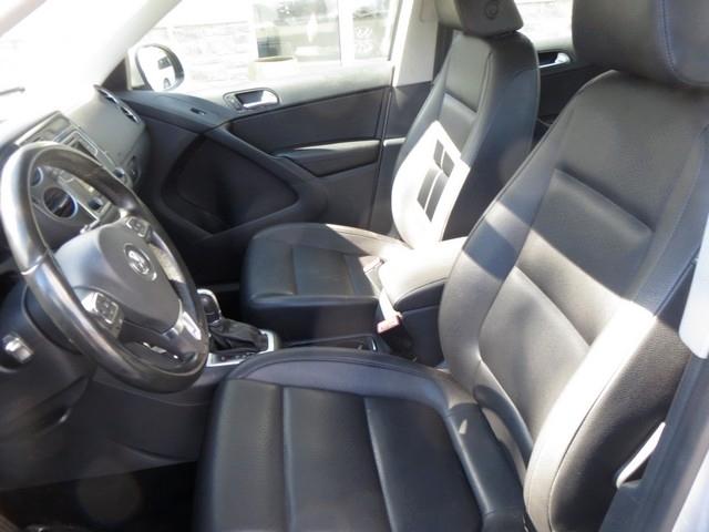 Volkswagen Tiguan 4MOTION 4dr Auto R-Line 2016