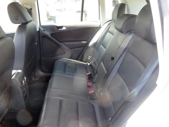 Volkswagen Tiguan 4MOTION 4dr Auto R-Line 2016