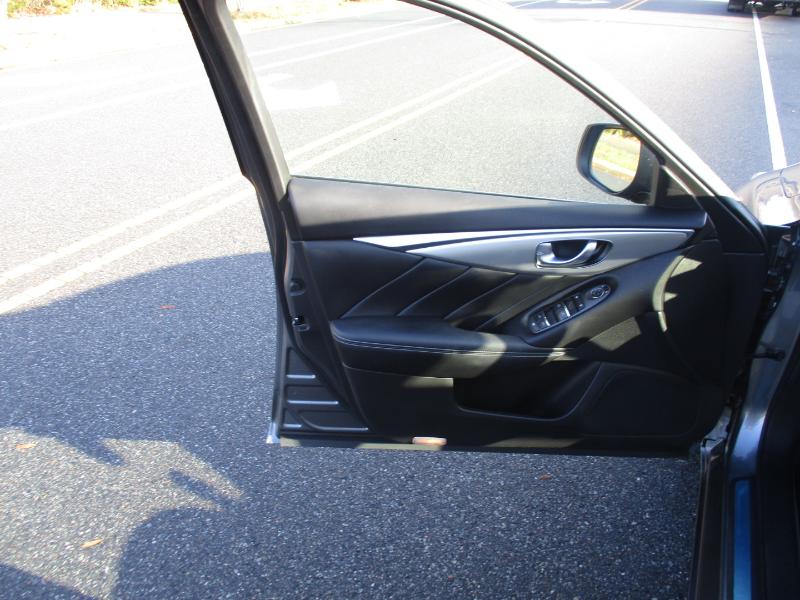 Infiniti Q50 3.0t LUXE AWD 2020