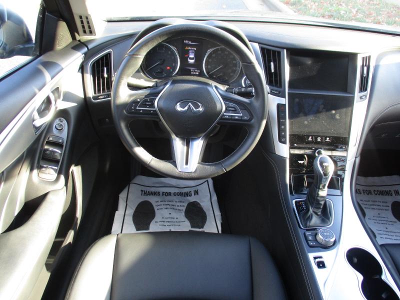 Infiniti Q50 3.0t LUXE AWD 2020