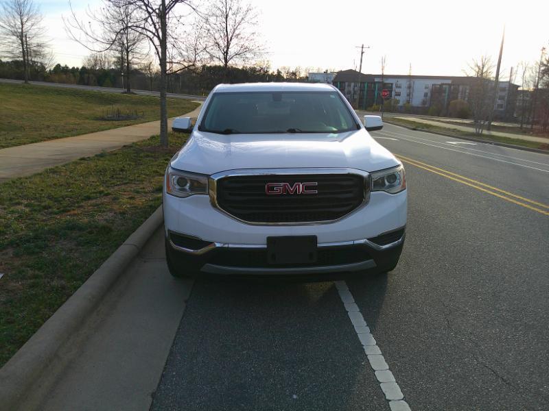 GMC Acadia SLE-1 AWD 2019