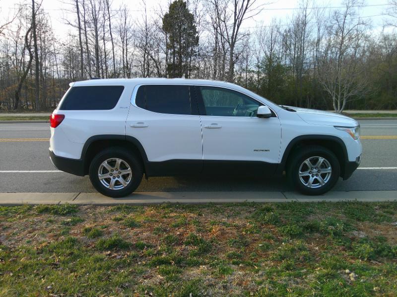 GMC Acadia SLE-1 AWD 2019