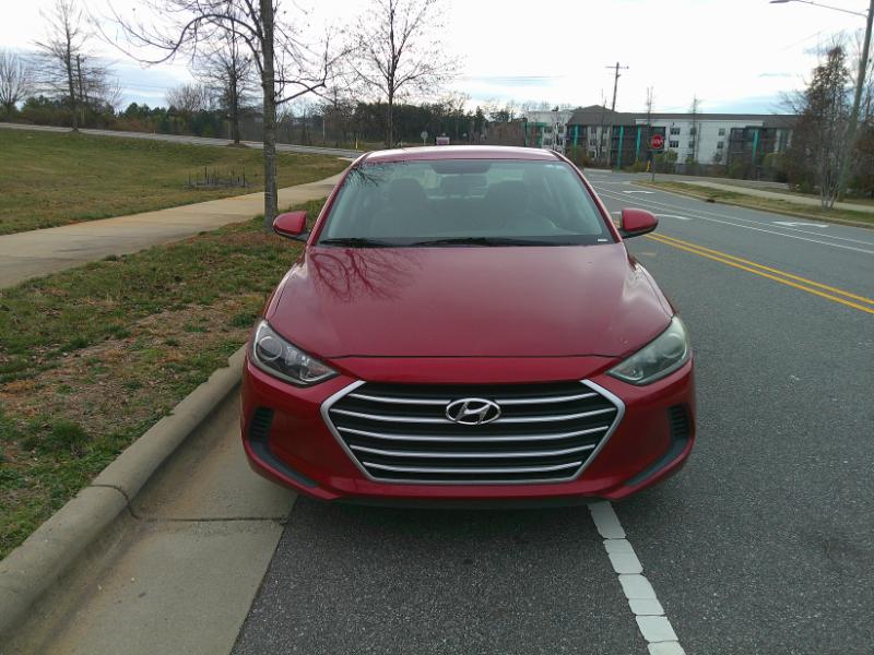 Hyundai Elantra SE 6AT 2017