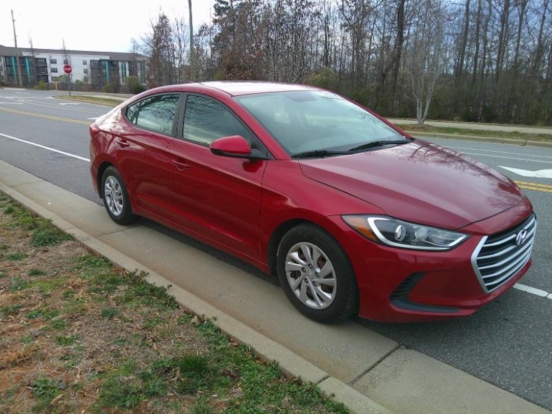 Hyundai Elantra SE 6AT 2017