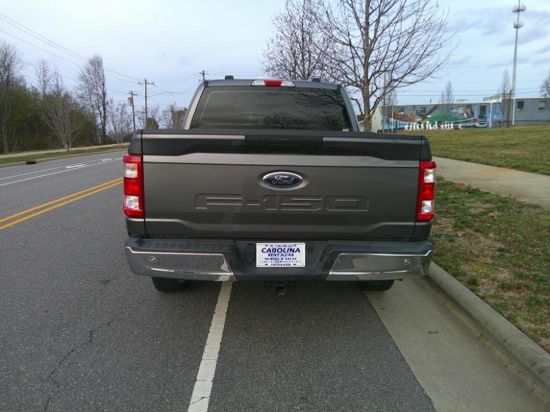 Ford F-150 XL SuperCrew 5.5-ft. Bed 2WD 2021