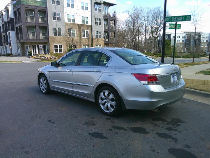 Honda Accord EX-L V-6 Sedan AT 2010