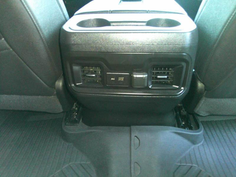 Chevrolet Silverado 1500 LT Trail Boss Crew Cab Long Box 4WD 2021