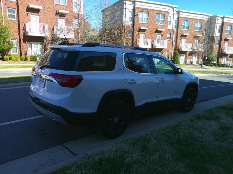 GMC Acadia SLT-1 FWD 2019
