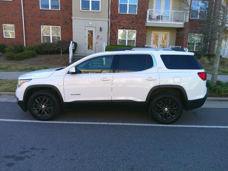 GMC Acadia SLT-1 FWD 2019
