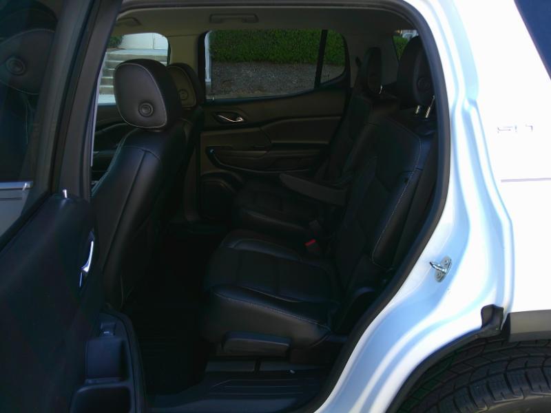 GMC Acadia SLT-1 FWD 2019