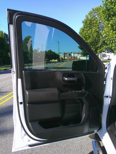 Chevrolet Silverado 1500 Custom Crew Cab Short Box 2WD 2020