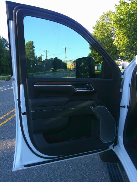 GMC Sierra 3500HD Denali Crew Cab Long Box 4WD 2025