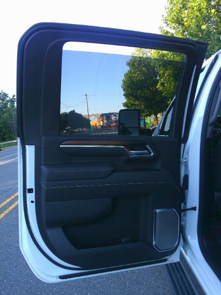 GMC Sierra 3500HD Denali Crew Cab Long Box 4WD 2025