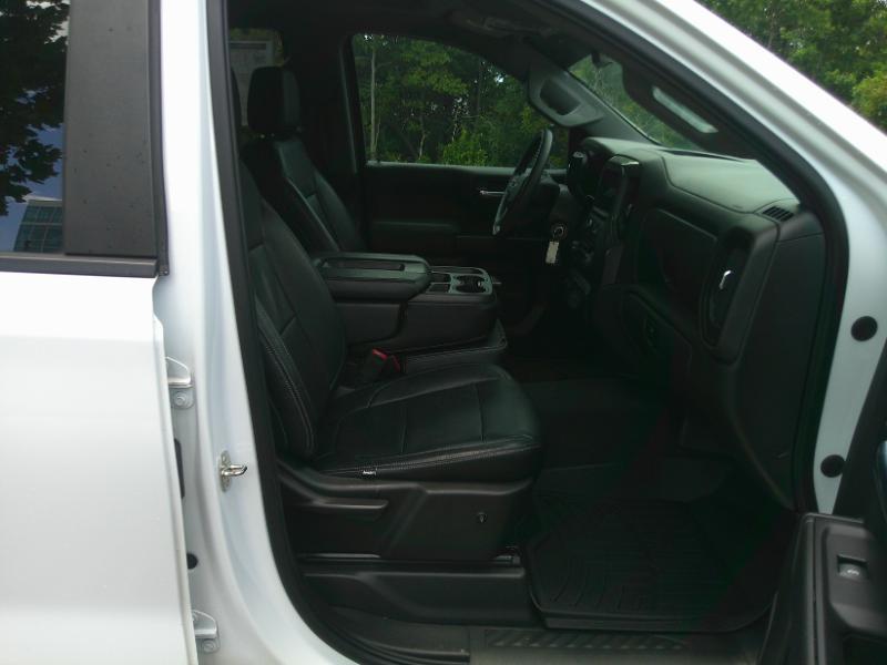 Chevrolet Silverado 1500 Custom Crew Cab Short Box 4WD 2020