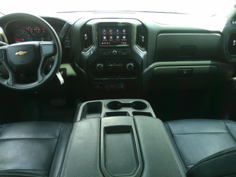 Chevrolet Silverado 1500 Custom Crew Cab Short Box 4WD 2020