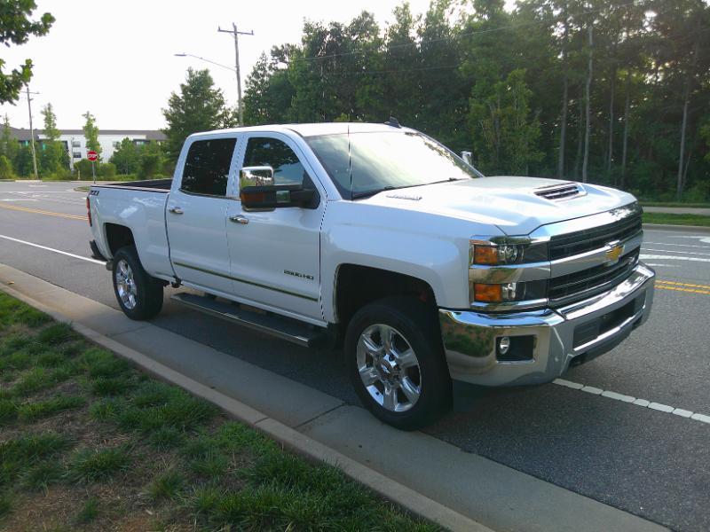 Chevrolet Silverado 2500HD LTZ Crew Cab Long Box 4WD 2019