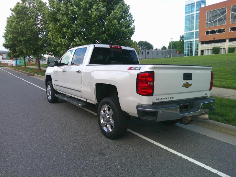 Chevrolet Silverado 2500HD LTZ Crew Cab Long Box 4WD 2019