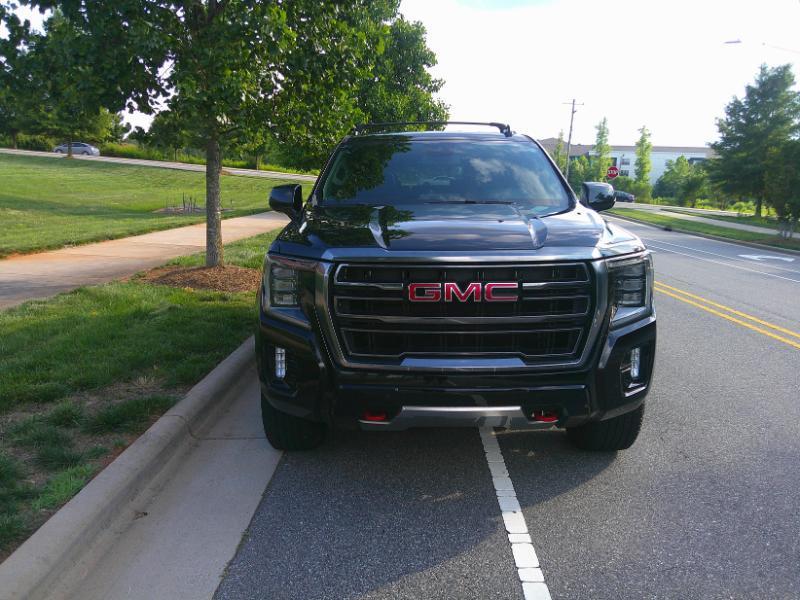 GMC Yukon AT4 2023