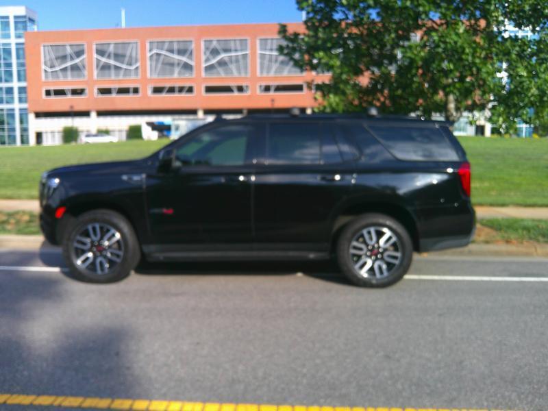 GMC Yukon AT4 2023