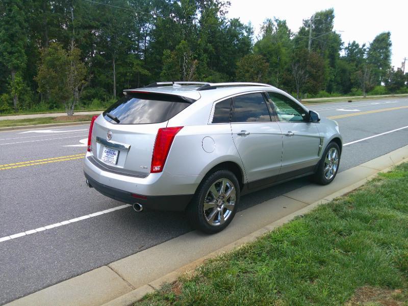 Cadillac SRX Performance 2012