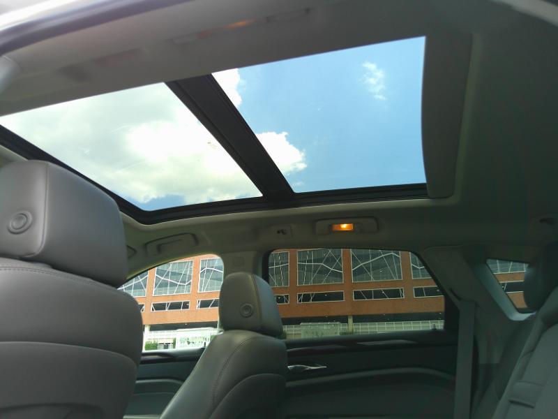 Cadillac SRX Performance 2012