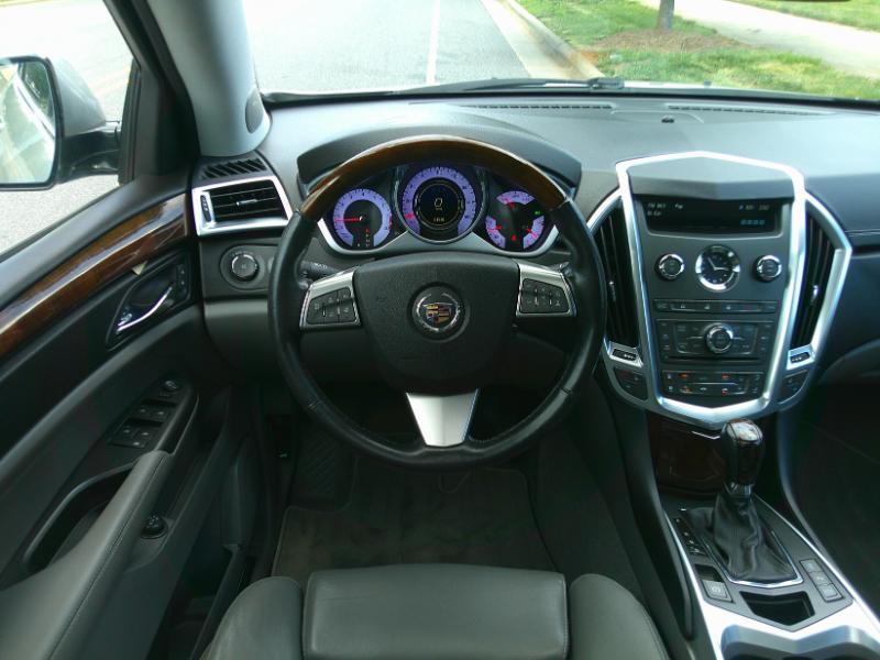 Cadillac SRX Performance 2012