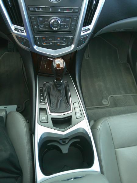 Cadillac SRX Performance 2012