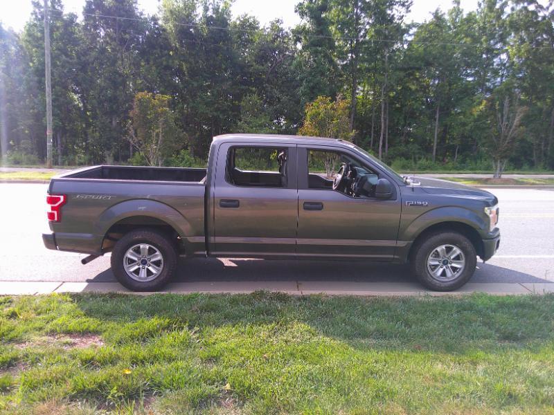 Ford F-150 XL SuperCrew 2WD 2019