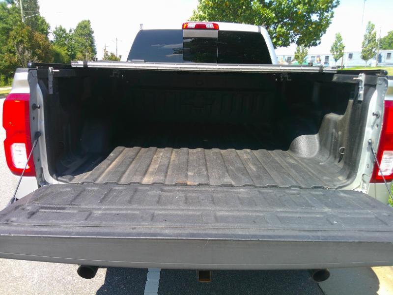 Chevrolet Silverado 1500 LTZ Crew Cab 4WD 2018